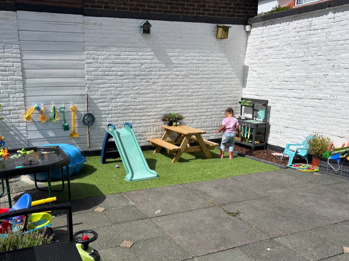 Buitenspelen🛝🛴