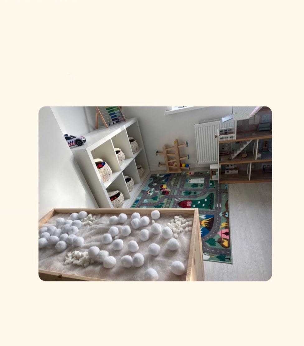 Bouwhoek met thema voeltafel 